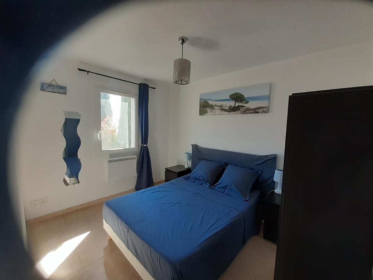 Sous Le Soleil Des Alpilles Apartment Mouries Exterior photo
