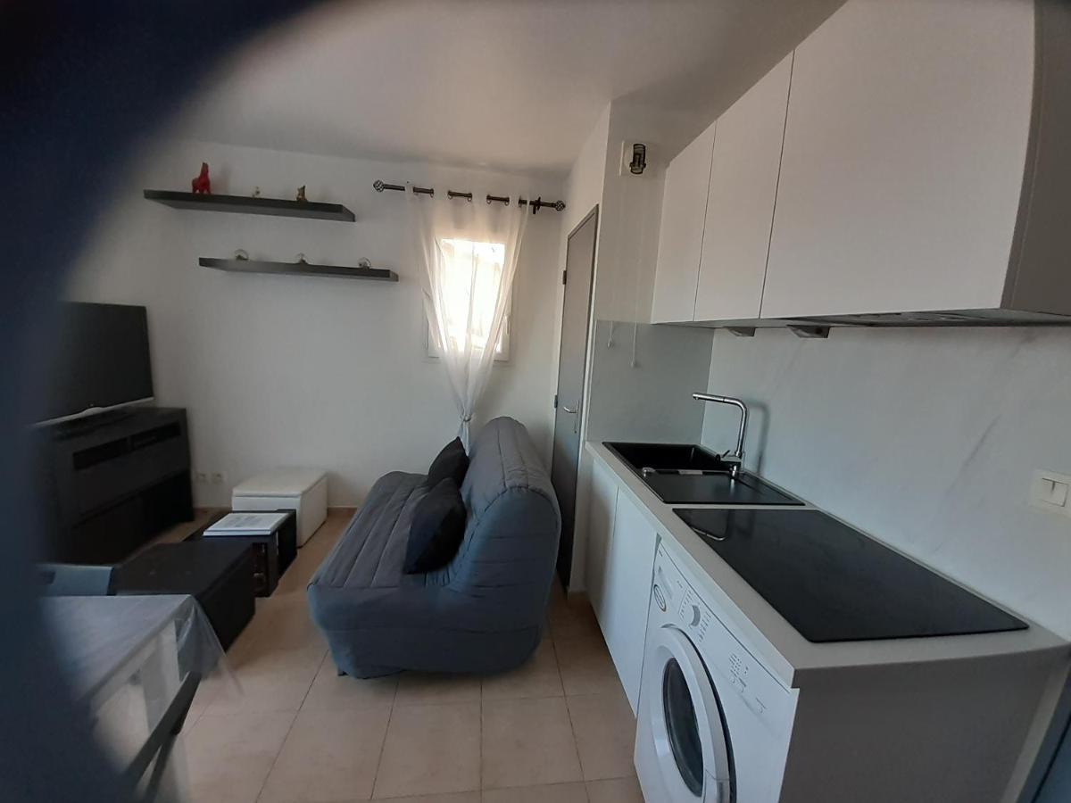 Sous Le Soleil Des Alpilles Apartment Mouries Exterior photo